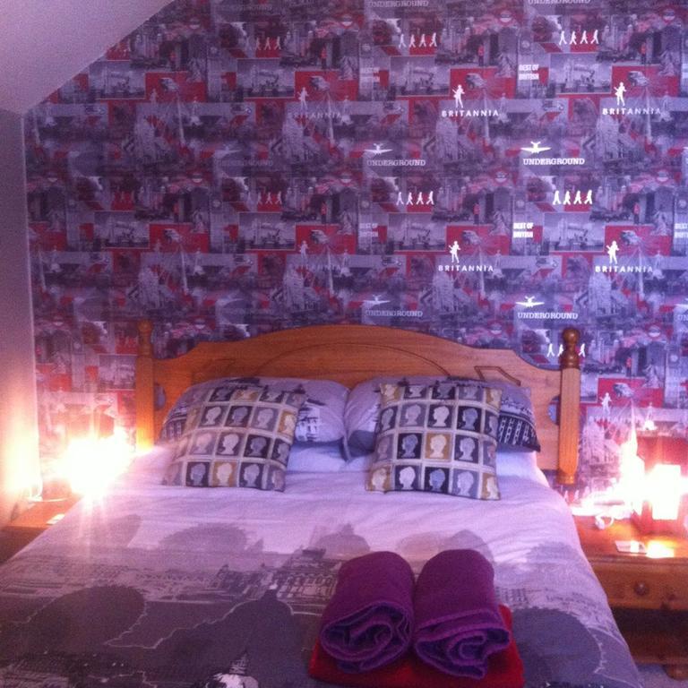 Lea Hurst B & B บอร์นมัธ ภายนอก รูปภาพ