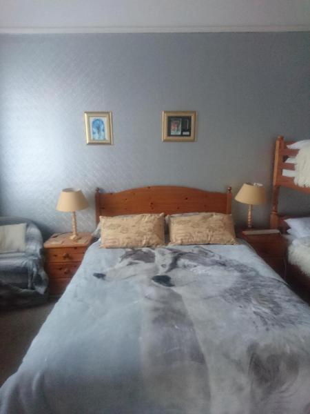 Lea Hurst B & B บอร์นมัธ ภายนอก รูปภาพ